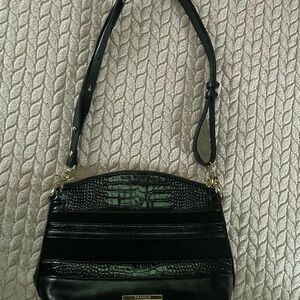 Brahmin Black Croc-Embossed Leather Shoulder Bag with Gold Hardware
